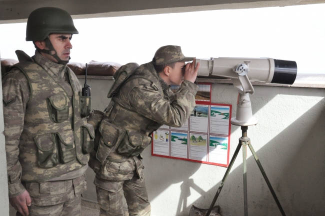 Mehmetçik, eksi 15 derecede 24 saat nöbette